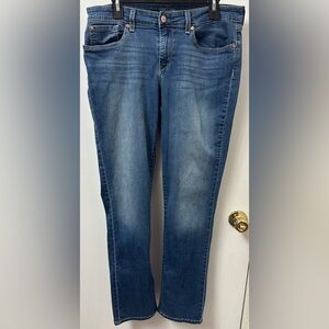 Signature by Levi Strauss Straight Leg Blue Jeans
Size 14 long